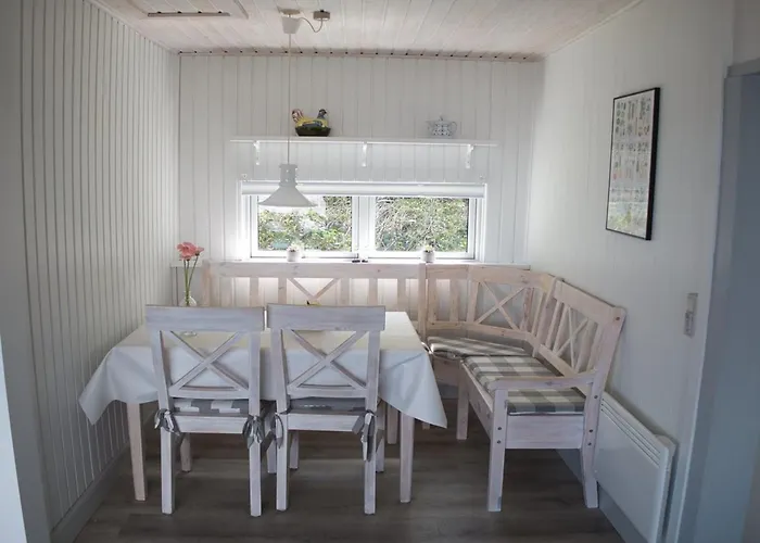 Hilde - 75m From The Sea By Interhome