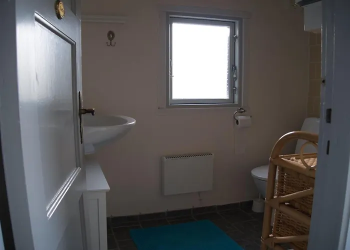 Hilde - 75m From The Sea By Interhome